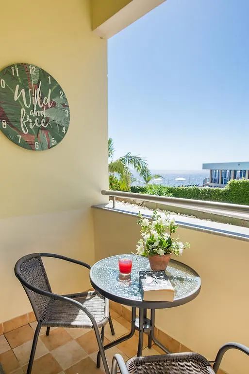 The Cliff Side Apartment Funchal